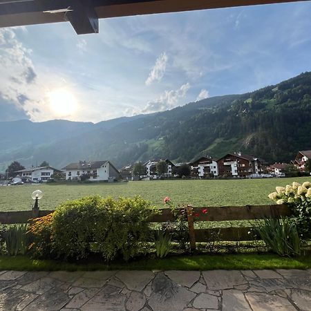 Zell Views Apartments Zell am Ziller Eksteriør billede